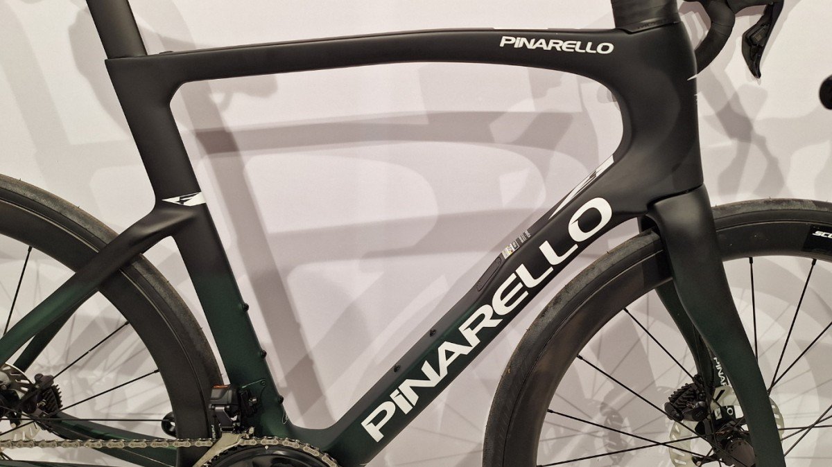 Pinarello F9 Ultegra Di2 Scope nu met € 2500 korting  - Afbeelding 2
