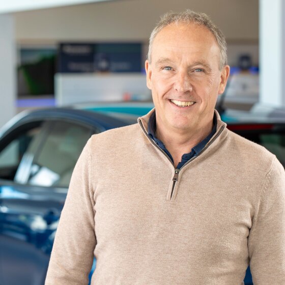 Bert van den Akker Bert van den Akker