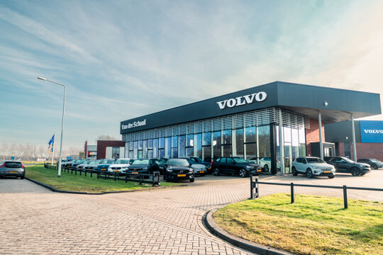 Volvo Van der Schaaf - Sneek