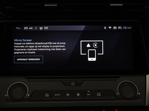 Apple Carplay/Android Auto