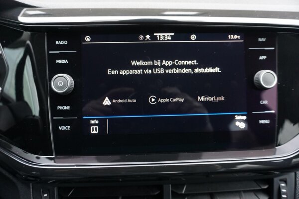 Apple Carplay/Android Auto