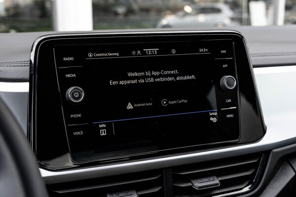 Apple Carplay/Android Auto