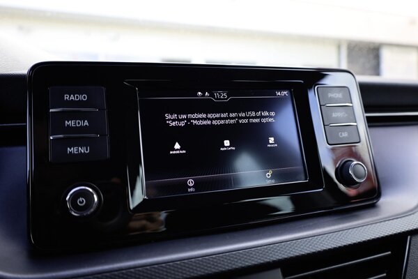 Apple Carplay/Android Auto