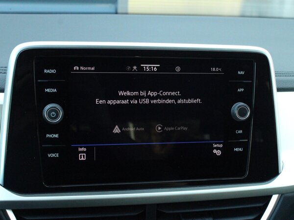 Apple Carplay/Android Auto