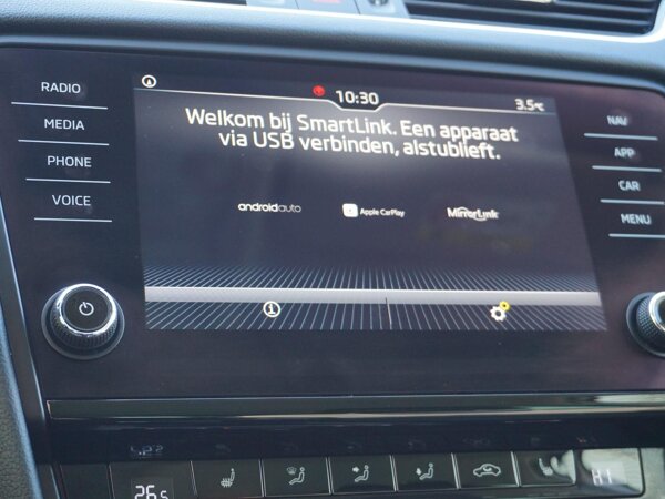 Apple Carplay/Android Auto