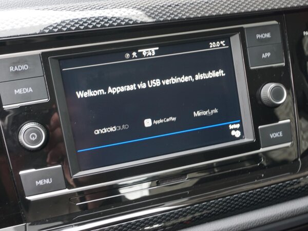 Apple Carplay/Android Auto