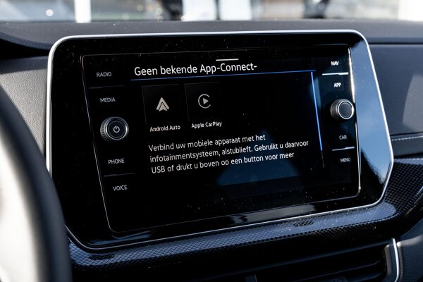 Apple Carplay/Android Auto