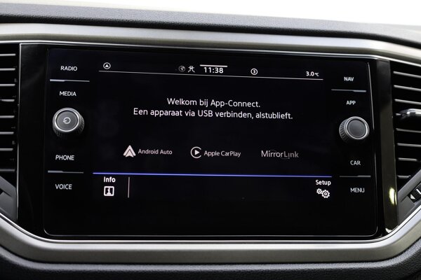 Apple Carplay/Android Auto