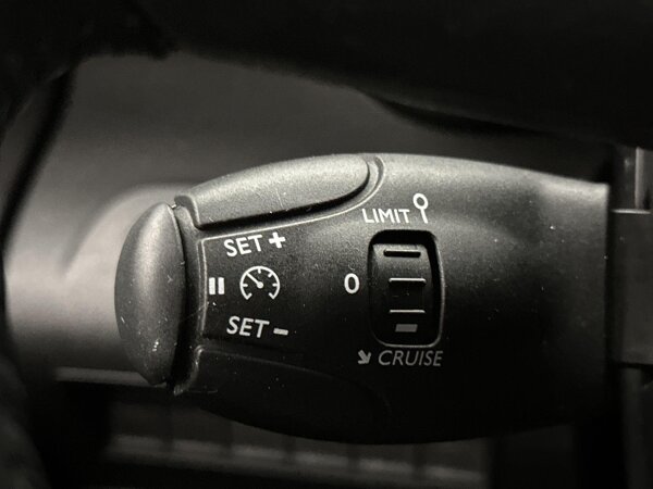 Cruise Control met snelheidsbegrenzer