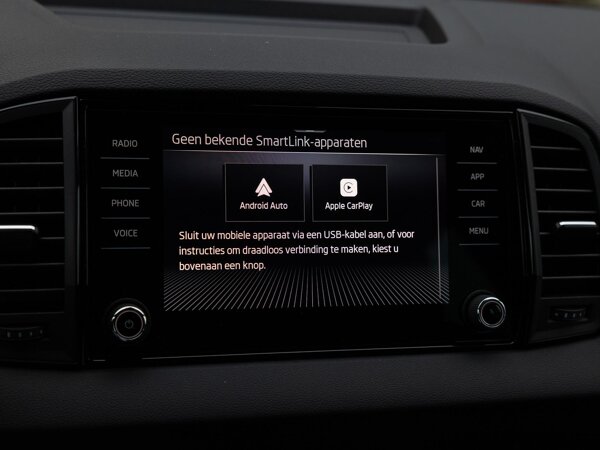 Apple Carplay/Android Auto