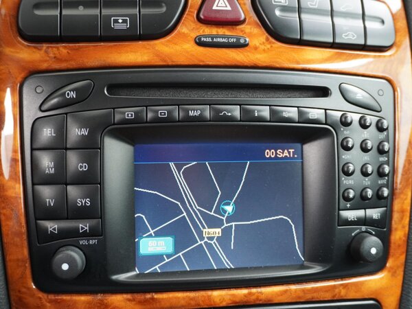 Comand, radio-CD en navigatiesysteem