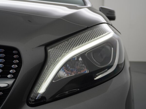 High-performance led-koplampen met led-grootlicht en led-dimlicht