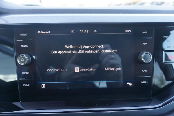 Apple Carplay/Android Auto