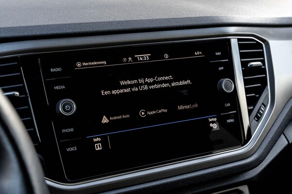 Apple Carplay/Android Auto