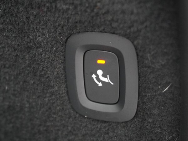Trekhaak met semi elektrisch inklapbare kogel, 13-polig