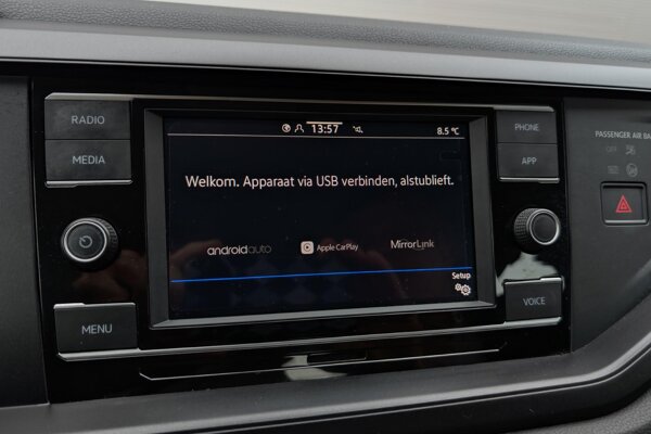 Apple Carplay/Android Auto