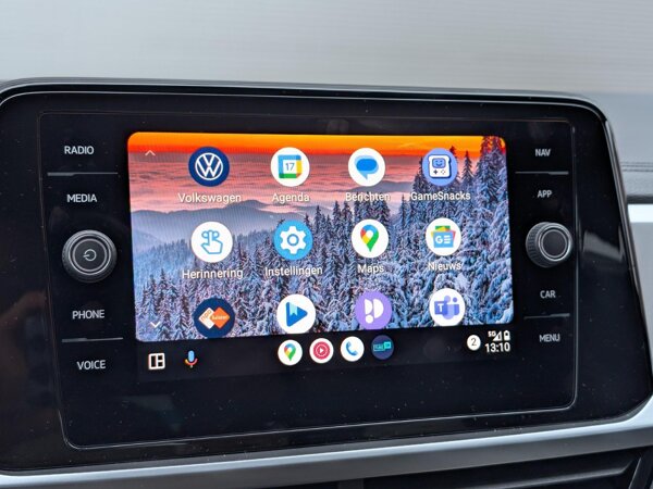 Apple Carplay/Android Auto