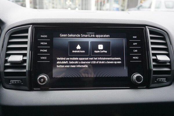 Apple Carplay/Android Auto