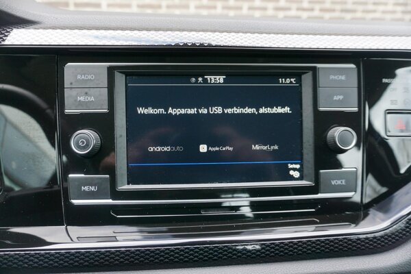 Apple Carplay/Android Auto