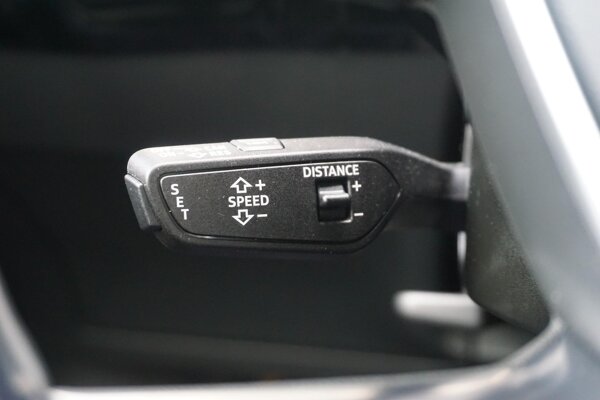 cruise control adaptief met Stop&Go en stuurhulp