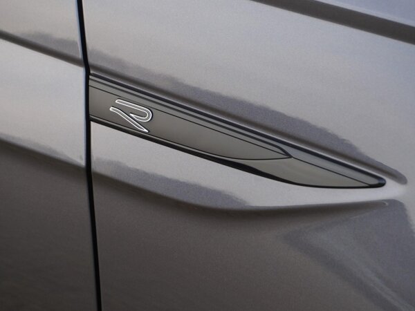 R-Line Exterieur