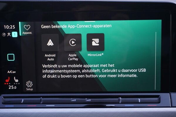 Apple Carplay/Android Auto