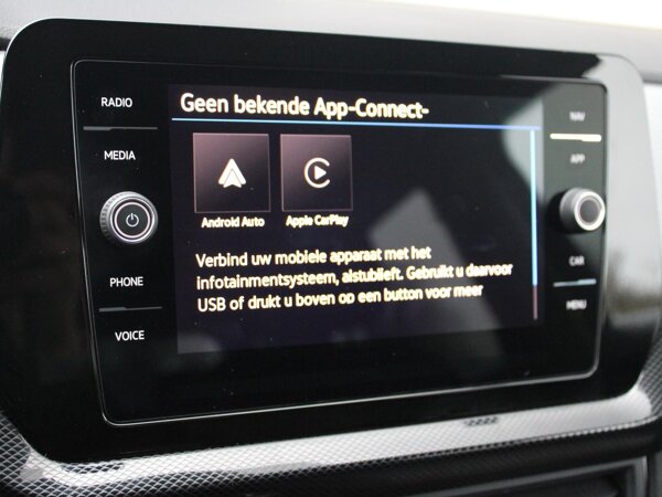 Apple Carplay/Android Auto