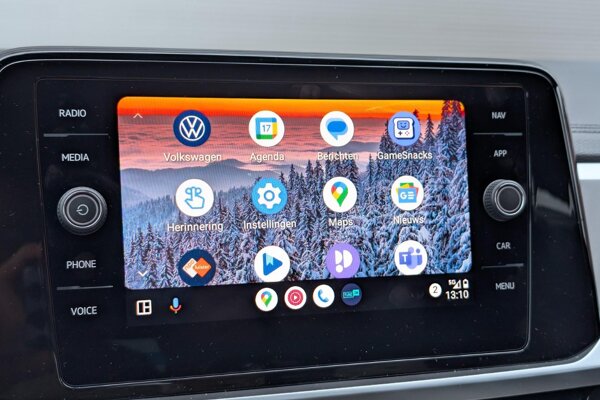 Apple Carplay/Android Auto