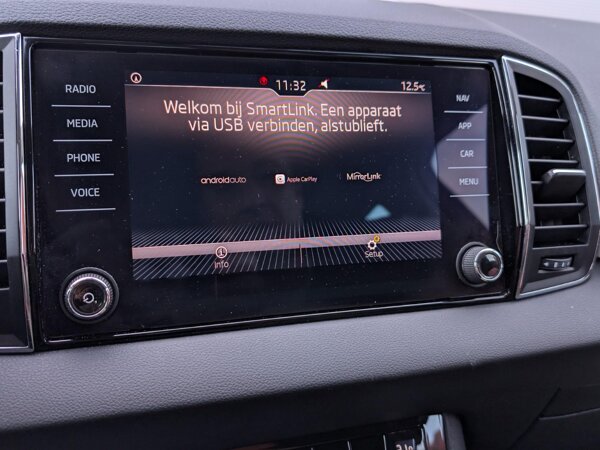 Apple Carplay/Android Auto