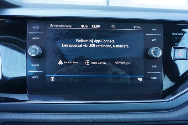 Apple Carplay/Android Auto