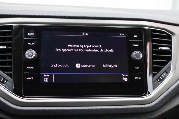 Apple Carplay/Android Auto