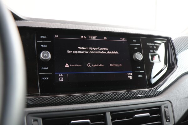 Apple Carplay/Android Auto