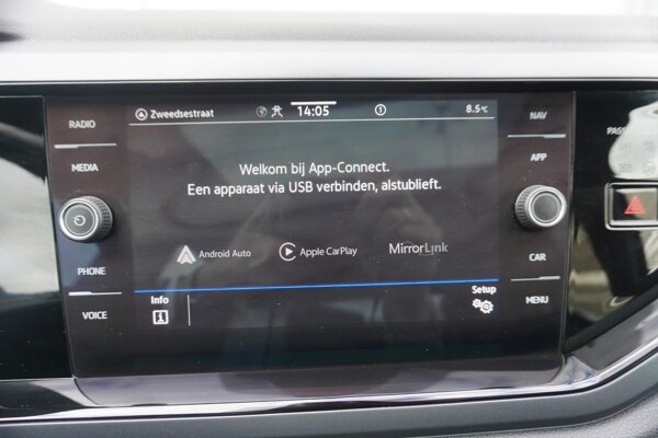 Apple Carplay/Android Auto