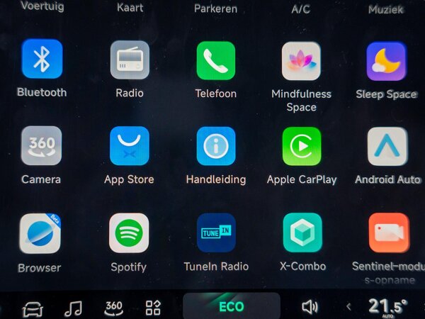 Apple Carplay/Android Auto