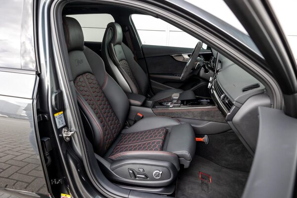 luxe lederen bekleding
