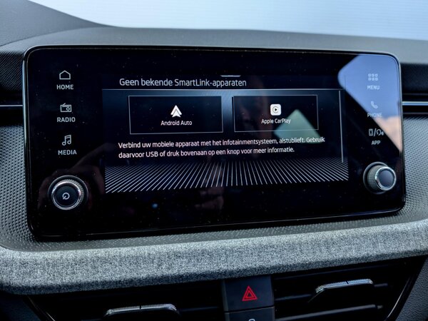 Apple Carplay/Android Auto
