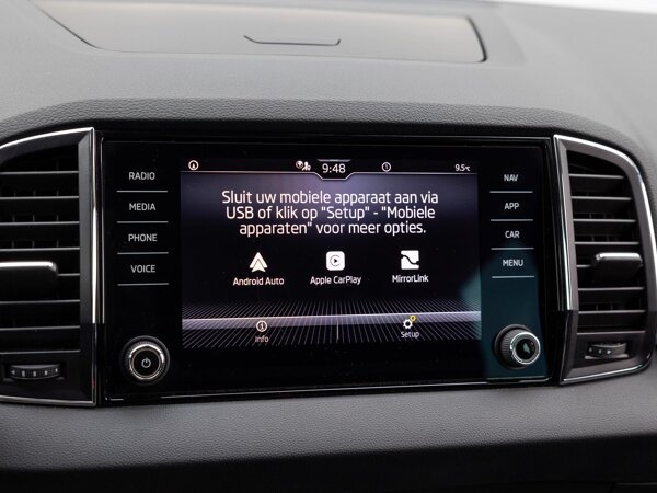Apple Carplay/Android Auto