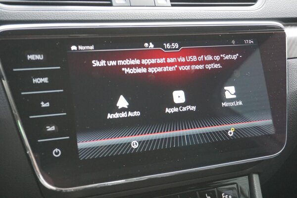 Apple Carplay/Android Auto