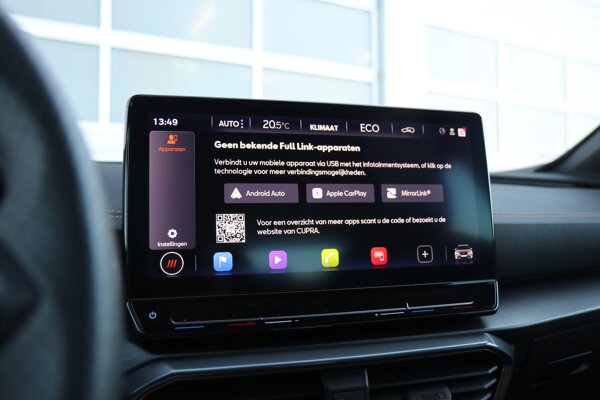 Apple Carplay/Android Auto
