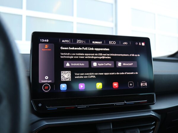 Apple Carplay/Android Auto