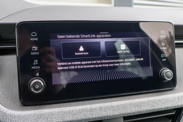 Apple Carplay/Android Auto