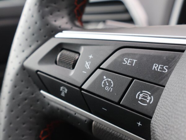 cruise control adaptief met Stop&Go en stuurhulp