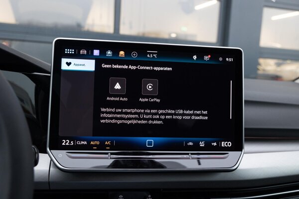 Apple Carplay/Android Auto