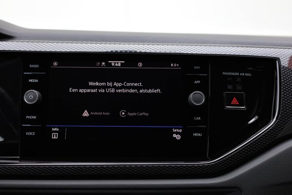 Apple Carplay/Android Auto
