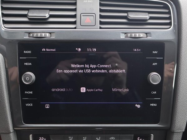 Apple Carplay/Android Auto