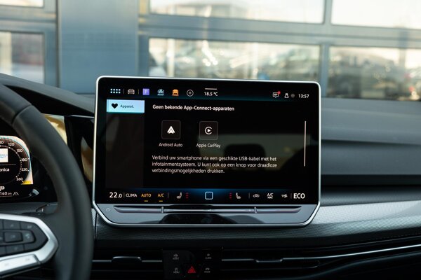 Apple Carplay/Android Auto