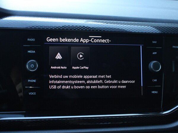 Apple Carplay/Android Auto