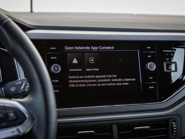 Apple Carplay/Android Auto
