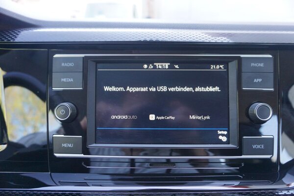 Apple Carplay/Android Auto