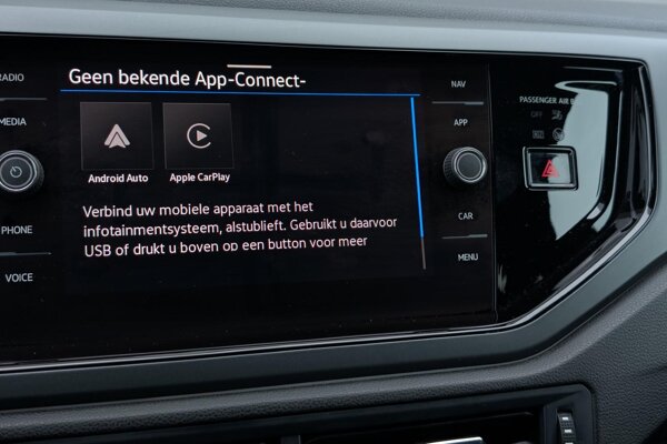 Apple Carplay/Android Auto
